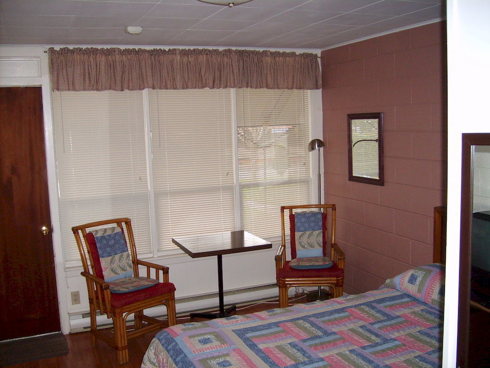 Capricorn Motel Royale 1000 Islands Lansdowne Экстерьер фото