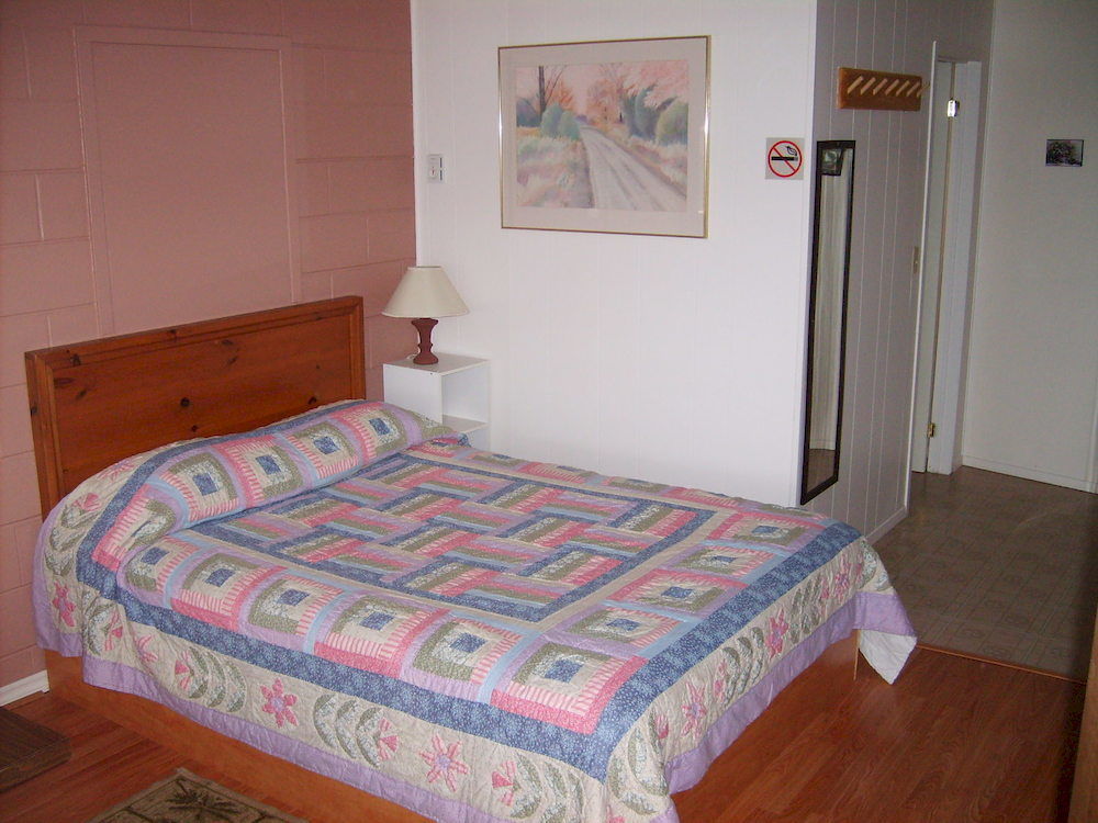 Capricorn Motel Royale 1000 Islands Lansdowne Экстерьер фото